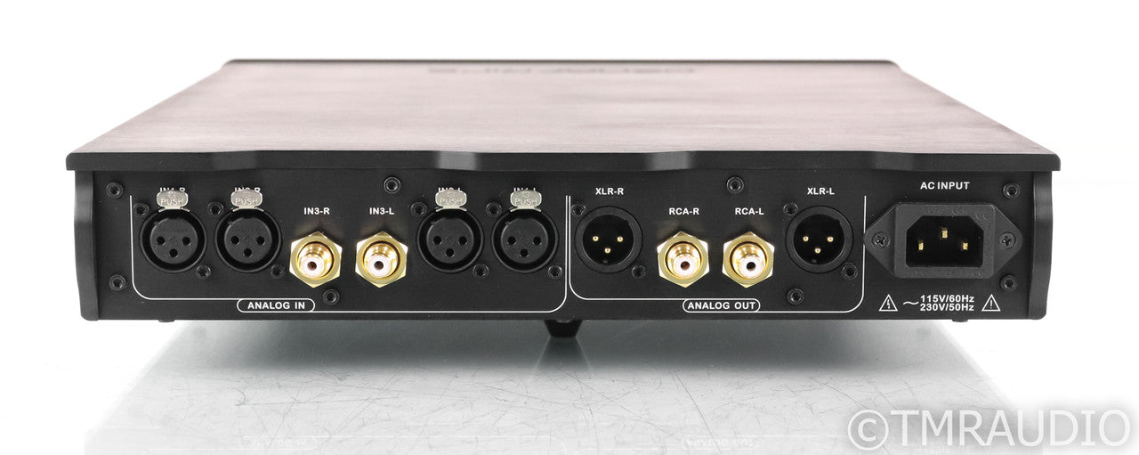 Denafrips Hades Stereo Preamplifier; Remote; Black