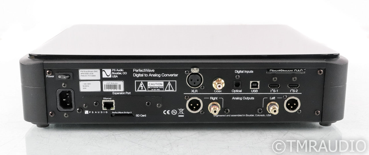PS Audio PerfectWave DirectStream DAC; D/A Converter; Black; Remote