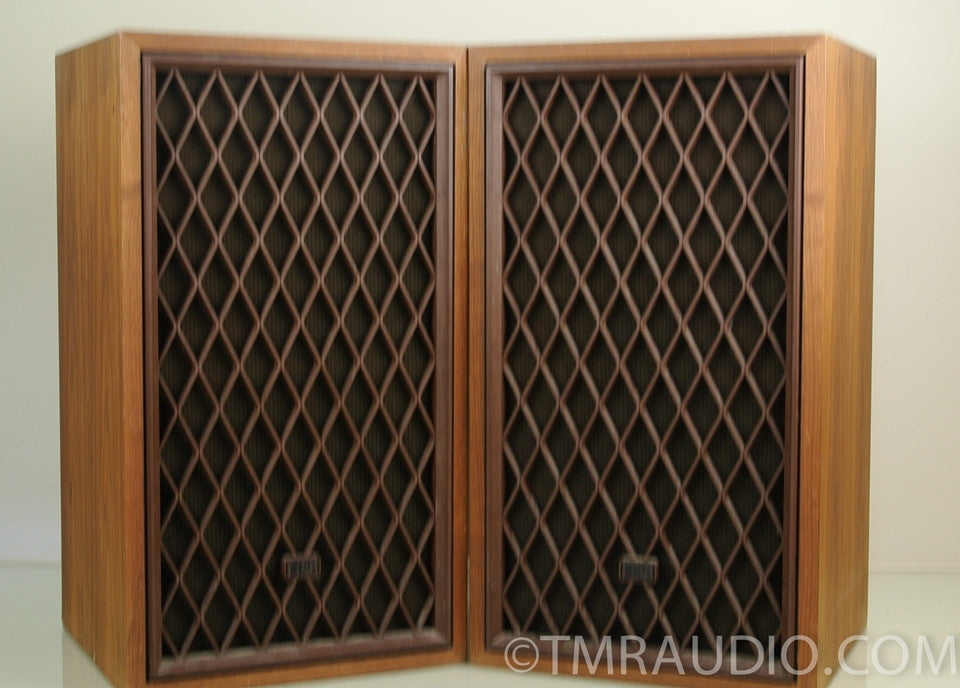 Realistic / Radio Shack Nova 7B Vintage Stereo Speakers