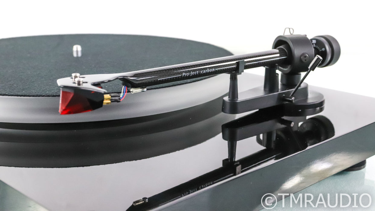 Pro-Ject Debut Carbon DC Belt Drive Turntable; Gloss Black; Ortofon 2M Red