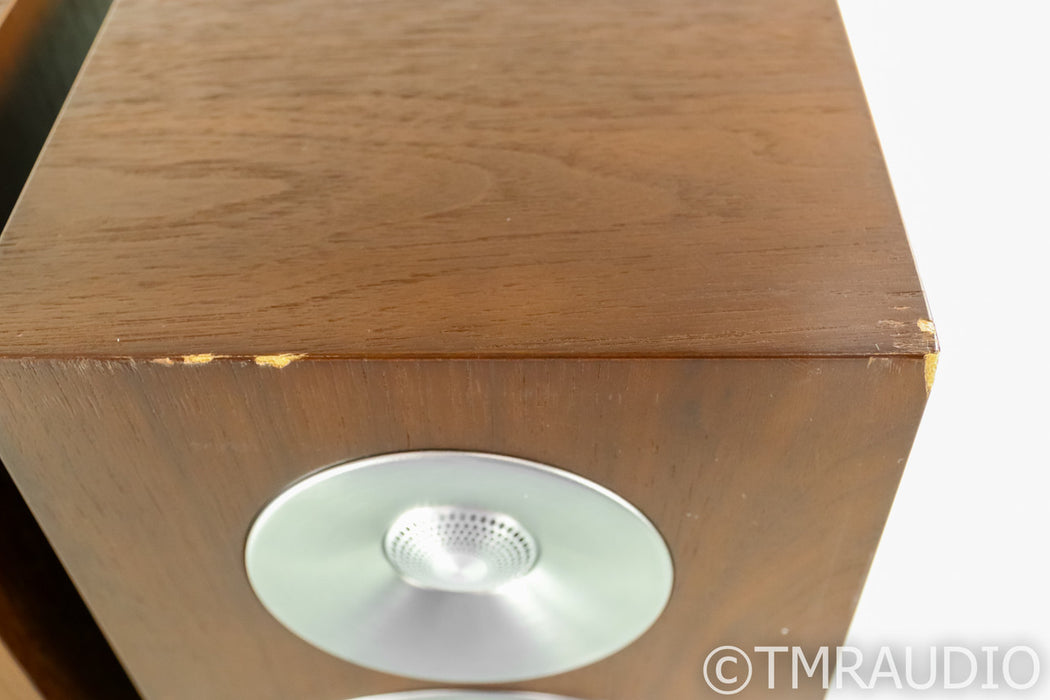 Paradigm Prestige 15B Bookshelf Speakers; 15-B; Walnut Pair