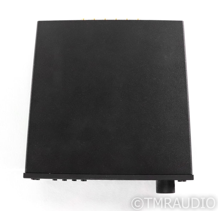 Benchmark DAC3 L DSD DAC; D/A Converter; Black; Remote