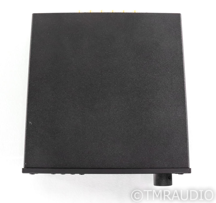 Benchmark DAC3L DAC; Remote; Black; D/A Converter; DAC3-L