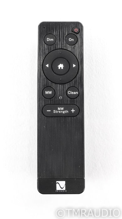 PS Audio PerfectWave Power Plant 5 Power Conditioner; AC Regenerator; Remote