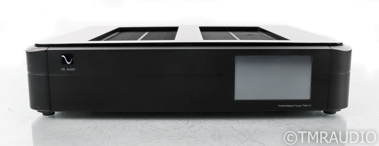 PS Audio PerfectWave Power Plant 5 Power Conditioner; AC Regenerator; Remote