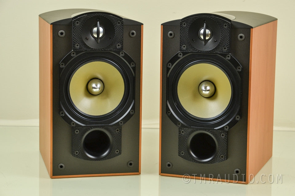 Paradigm Studio 20 V.3 Bookshelf Speakers in Factory Box