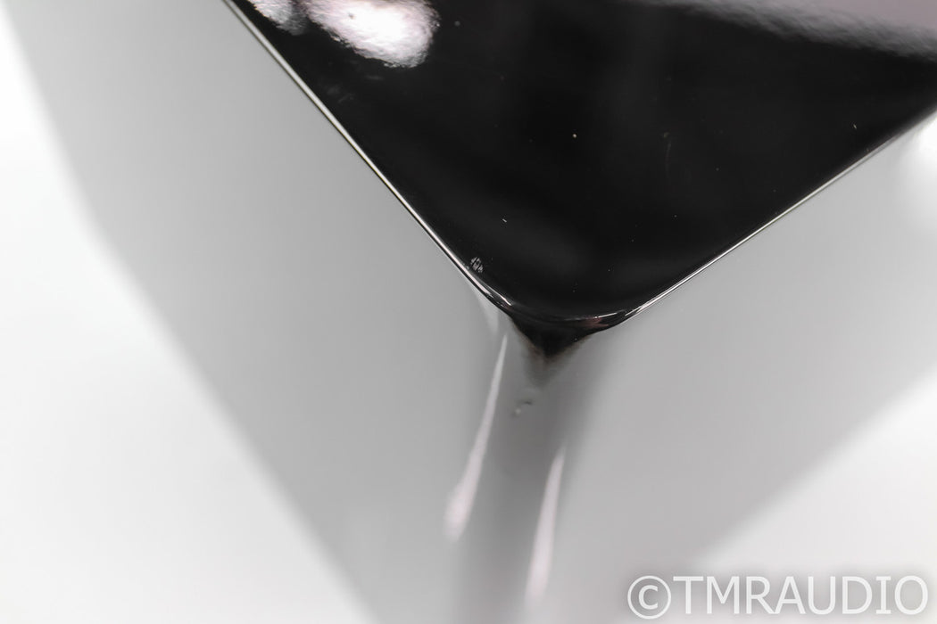Sumiko S.5  8" Powered Subwoofer; S5; Gloss Black
