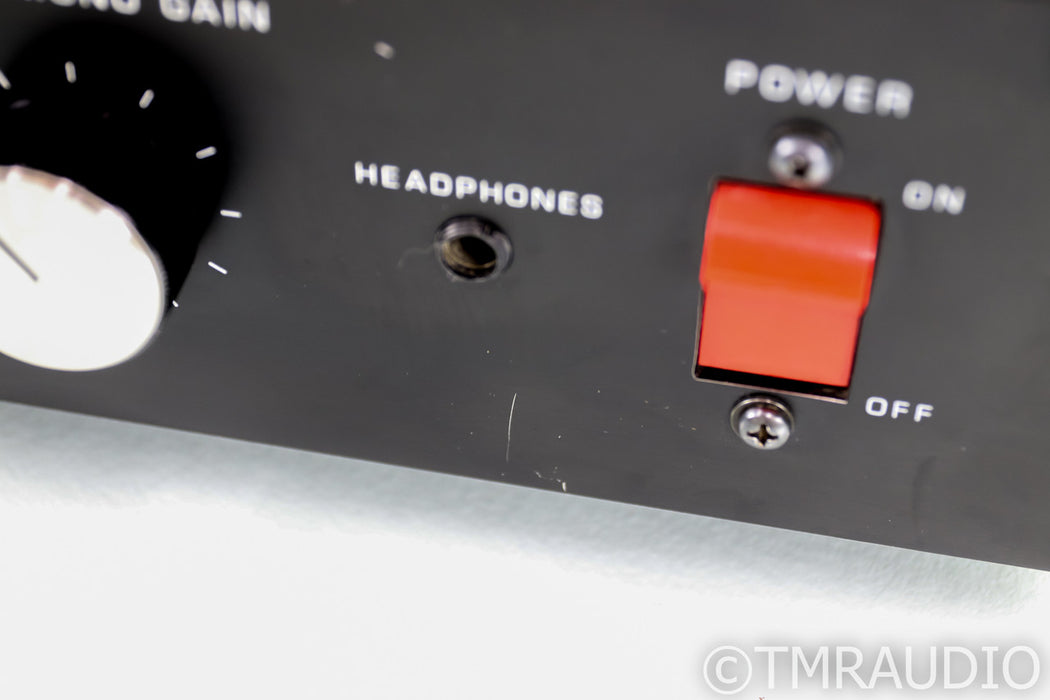 McIntosh MC 2500 Vintage Stereo Power Amplifier; MC2500