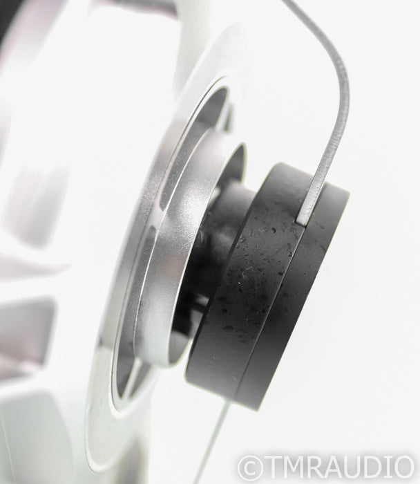 Final D8000 Closed Back Planar Magnetic Headphones; D-8000; Pro Edition