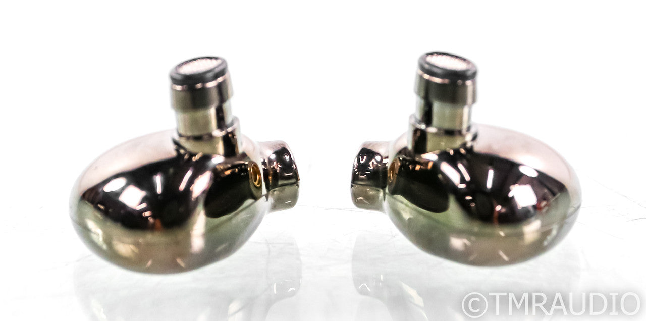 Astell & Kern AK T8iE In Ear Monitors; Beyerdynamic; AKT8IE