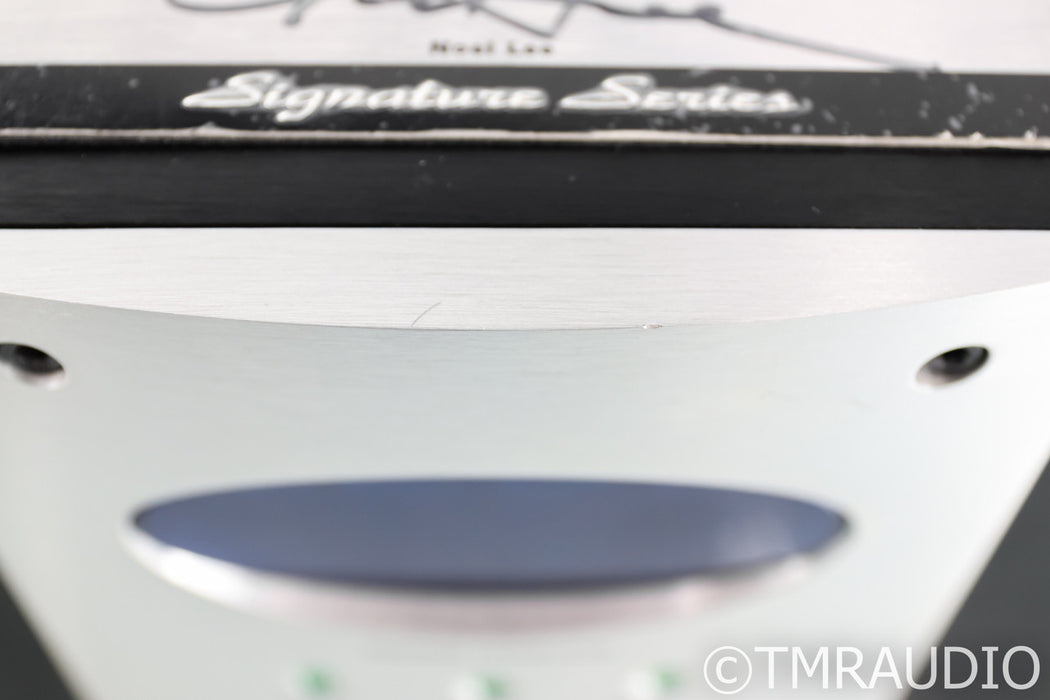 Monster Power Signature AVS 2000 AC Power Line Conditioner; AVS2000