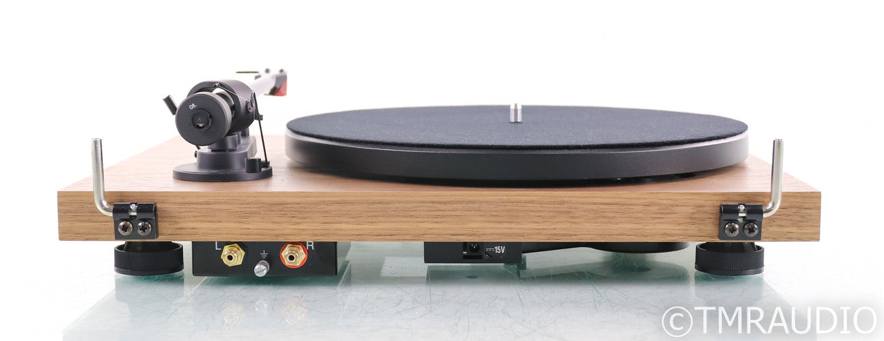 Pro-Ject Debut Carbon DC Belt-Drive Turntable; Walnut; Ortofon 2M Red Cartridge