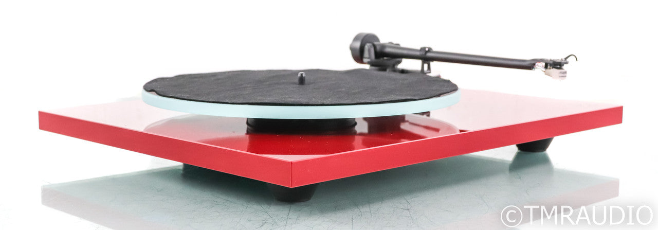 Rega Planar 2 Belt Drive Turntable; Red; P2; Carbon Cartridge; RB220 Tonearm