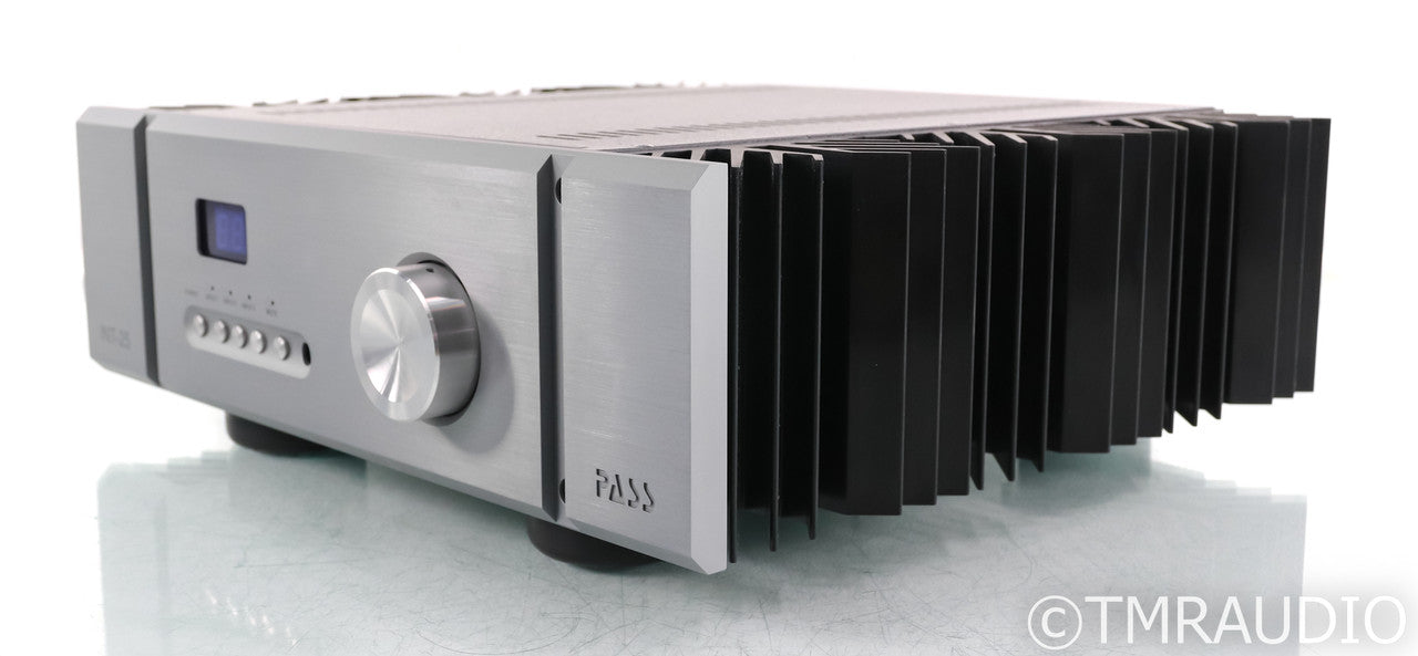 Pass Labs INT-25 Stereo Integrated Amplifier; INT25; Remote