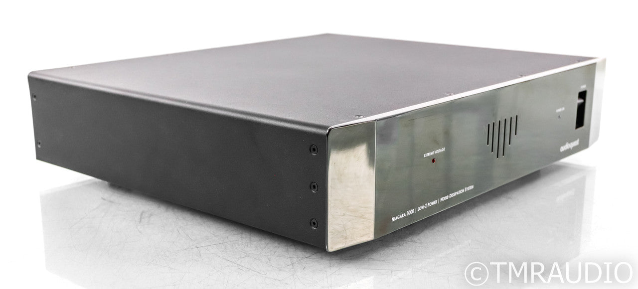 AudioQuest Niagara 3000 AC Power Line Conditioner; (Open Box)