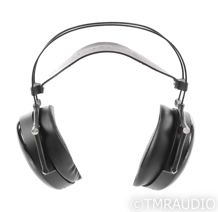 Dan Clark Audio Aeon 2 Noire Closed Planar Magnetic Headphones; on2; Black