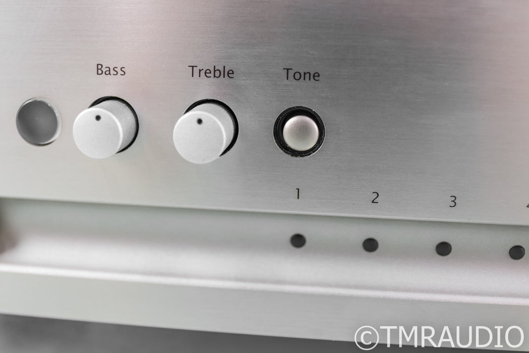 Parasound P5 Stereo Preamplifier; P-5; Remote; USB