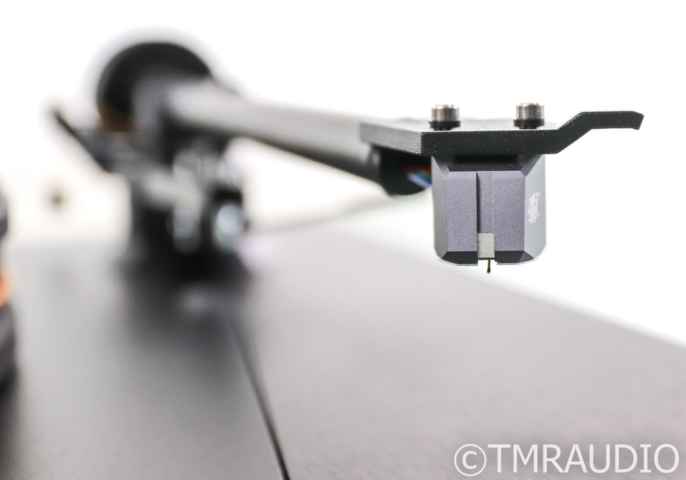 Mofi UltraDeck Turntable w/ UltraTracker MM Cartridge