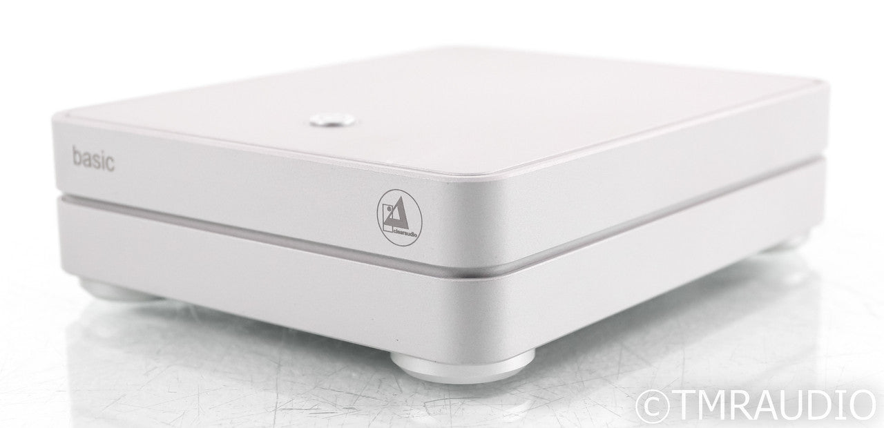 Clearaudio Basic V2 MM / MC Phono Preamplifier; Silver