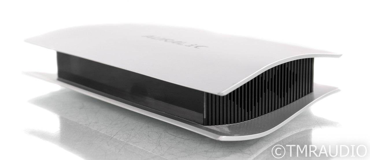 Auralic Aries Wireless Network Streamer; Remote