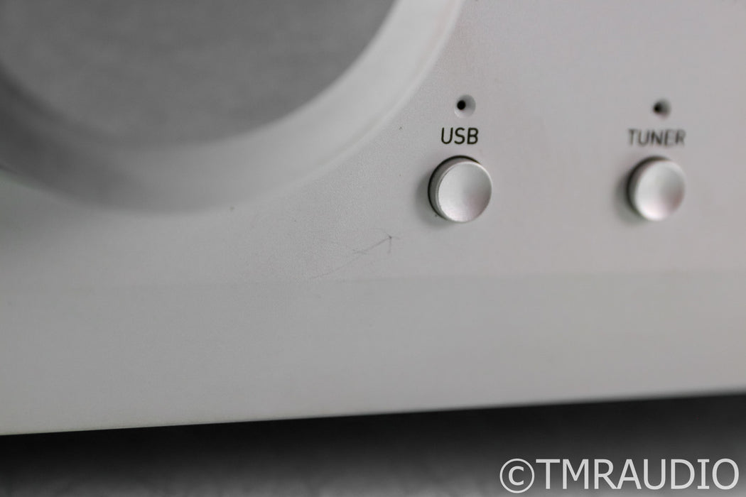 Musical Fidelity M6i Stereo Integrated Amplifier; M-6i; Remote; Silver
