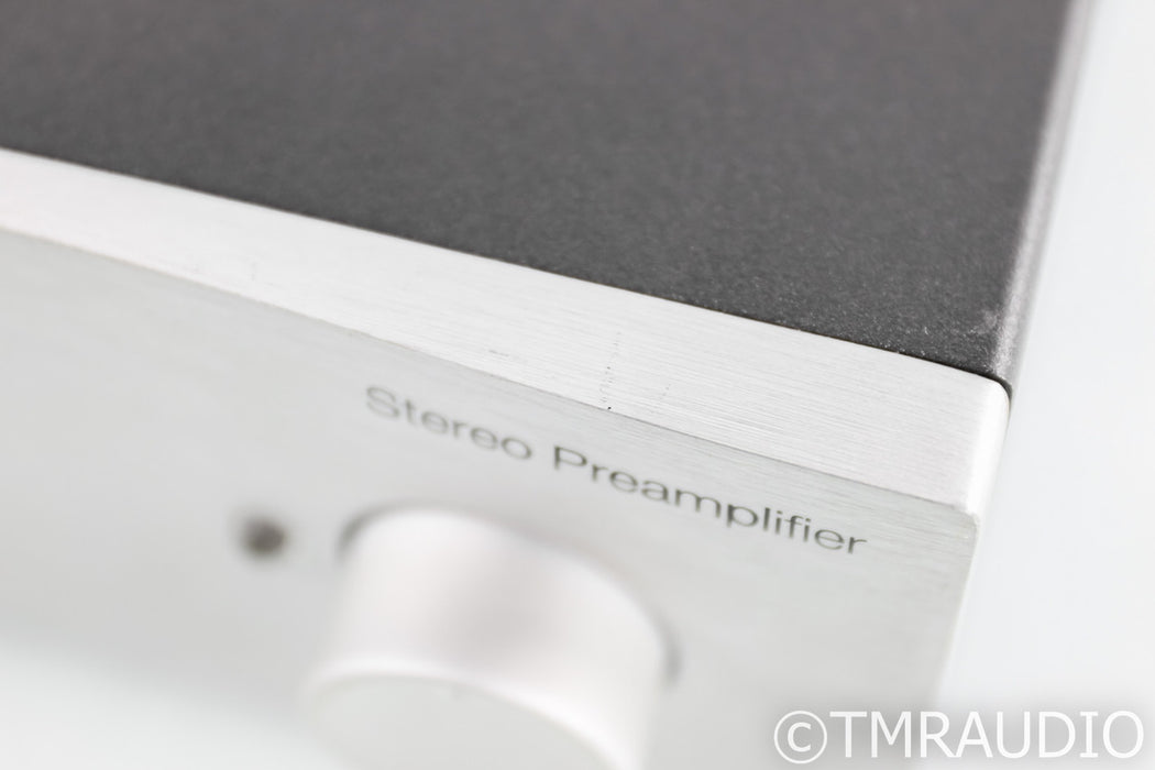 PS Audio Trio P-200 Stereo Preamplifier; P200; Silver; Remote
