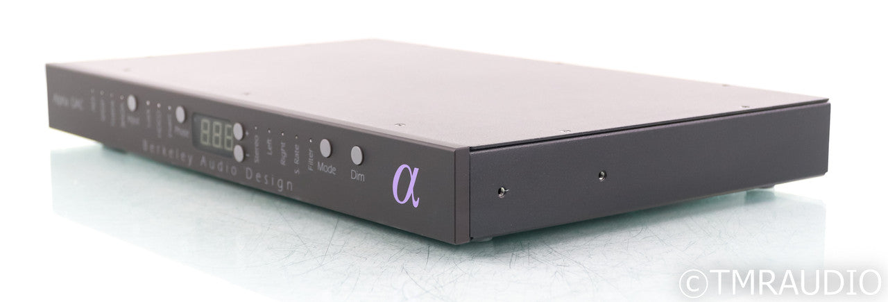 Berkley Audio Design Alpha DAC Series 2; D/A Conveter; Remote
