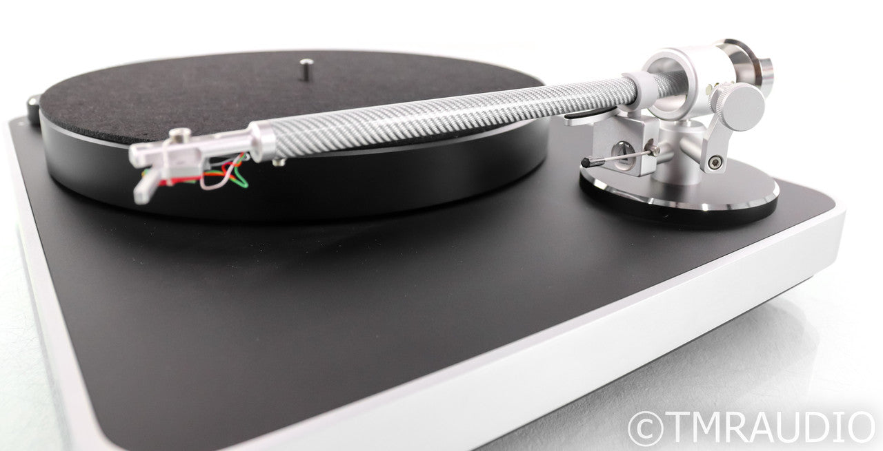 Clearaudio Concept Belt Drive Turntable; Satisfy Carbon Tonearm (No Cartridge)