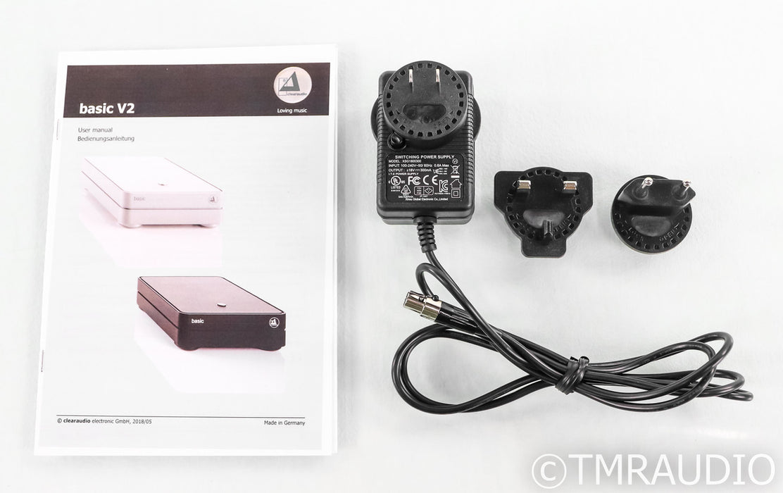 Clearaudio Basic V2 MM / MC Phono Preamplifier; Silver