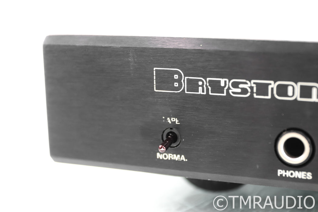 Bryston B-60R Stereo Integrated Amplifier; B60R; Black; 17"; Remote