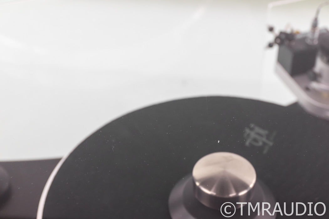 VPI Prime Turntable; JMW 10-3D Tonearm; Dynamo XX.2 MKII MC Cartridge