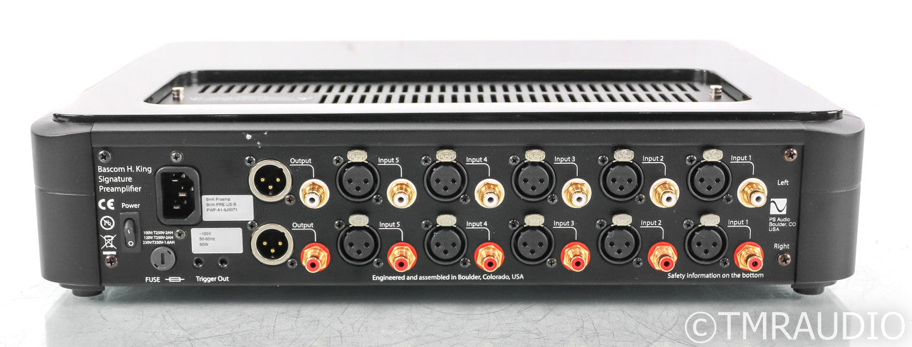 PS Audio BHK Signature Stereo Tube Hybrid Preamplifier; Black; Remote (Used)