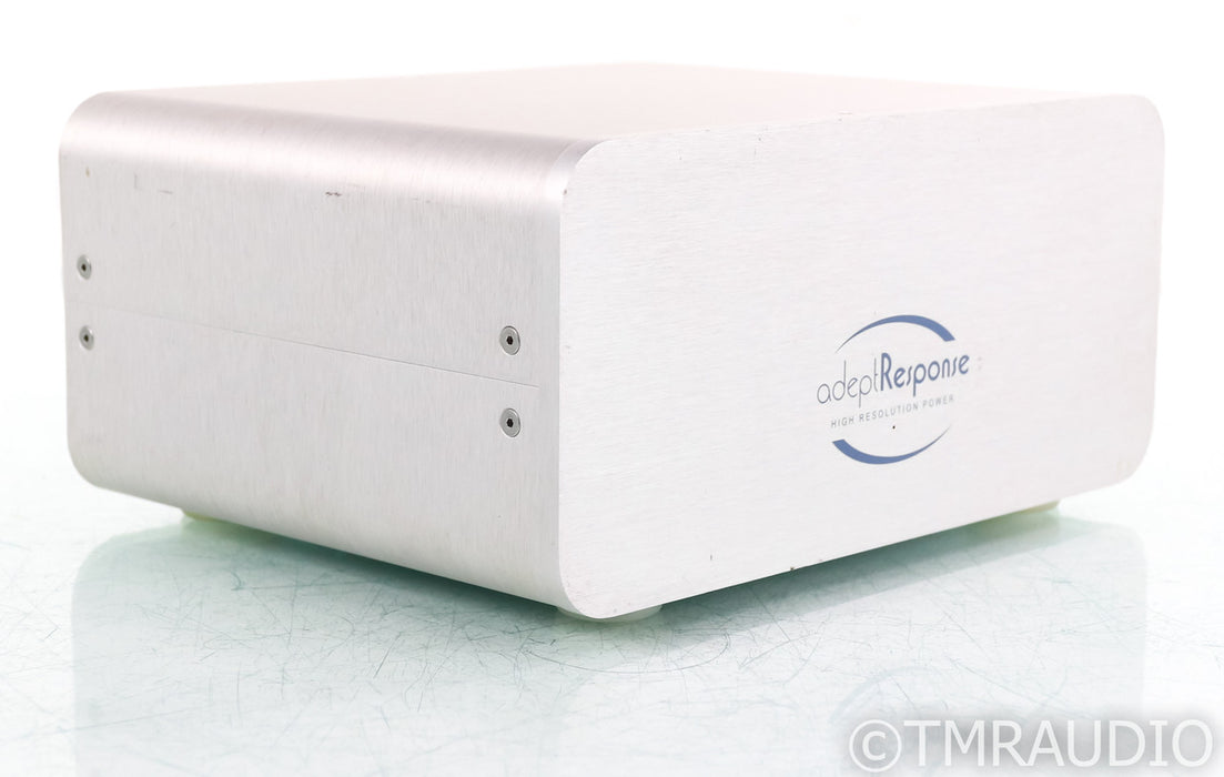 Adept Response AR6 AC Power Line Conditioner; AR-6