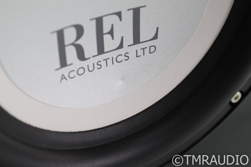 REL T/7i 8" Power Subwoofer; T7I; Gloss Black