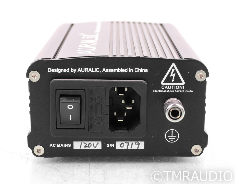 Auralic Aries Wireless Network Streamer; Airplay; Remote