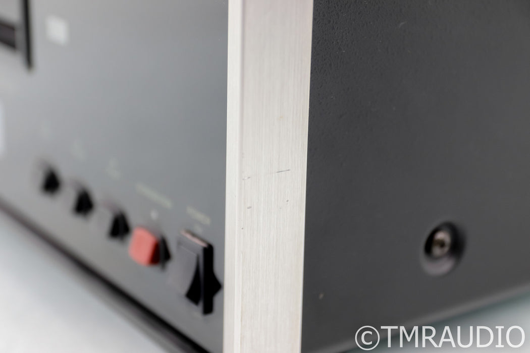 McIntosh MCD205 5-Disc CD Changer; Remote; MCD-205