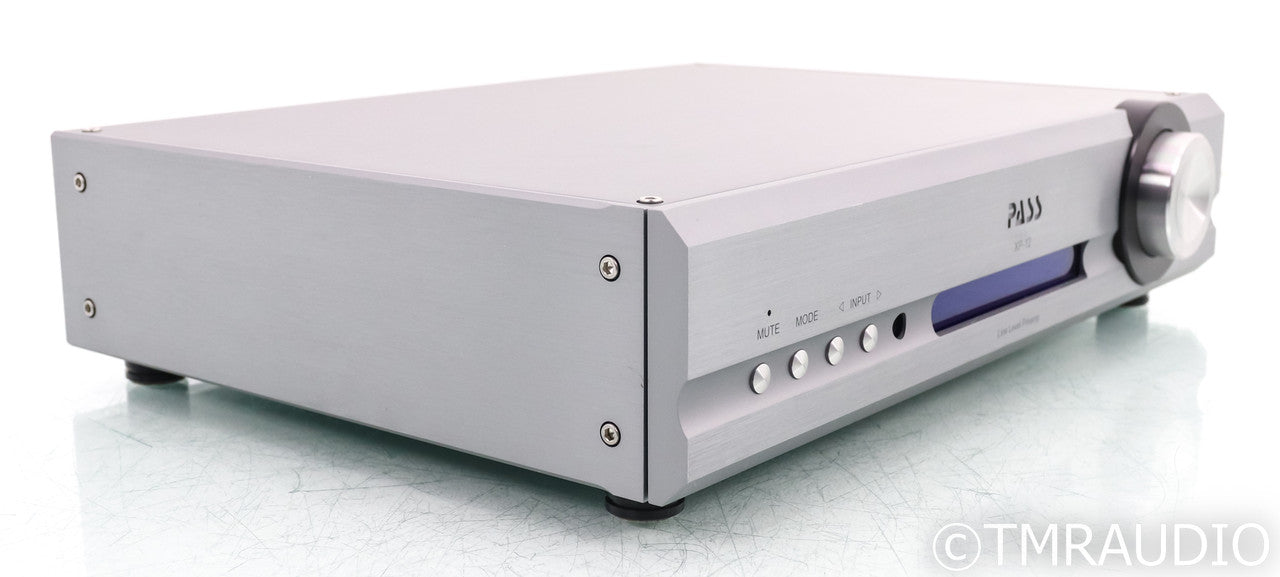 Pass Labs XP-12 Stereo Preamplifier; Remote; XP12
