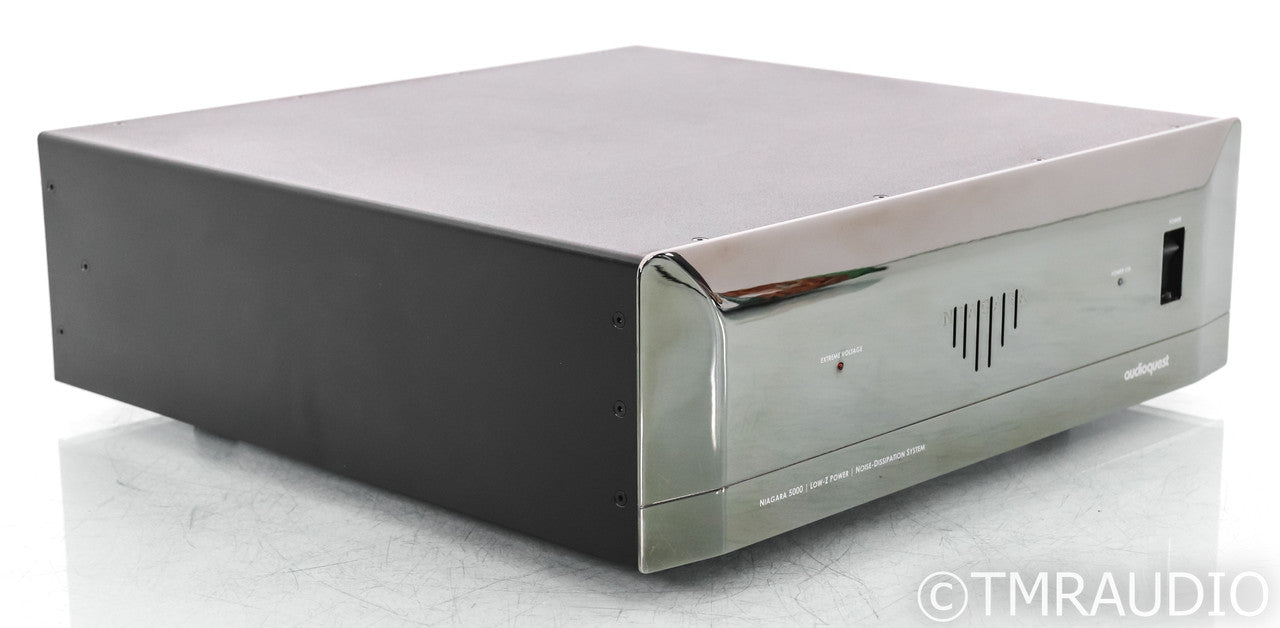 AudioQuest Niagara 5000 AC power Line Conditioner