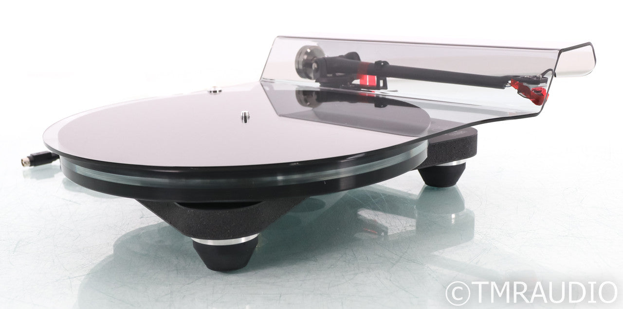 Rega Planar 8 Belt Drive Turntable; P8; Black; Apheta 3 Cartridge (Open Box)