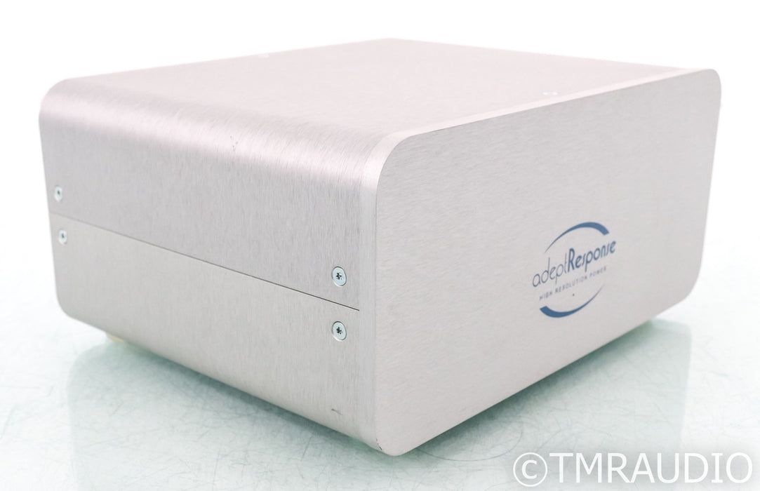 Audience aR6 AC Power Line Conditioner; Adept Response; Silver (Open Box)