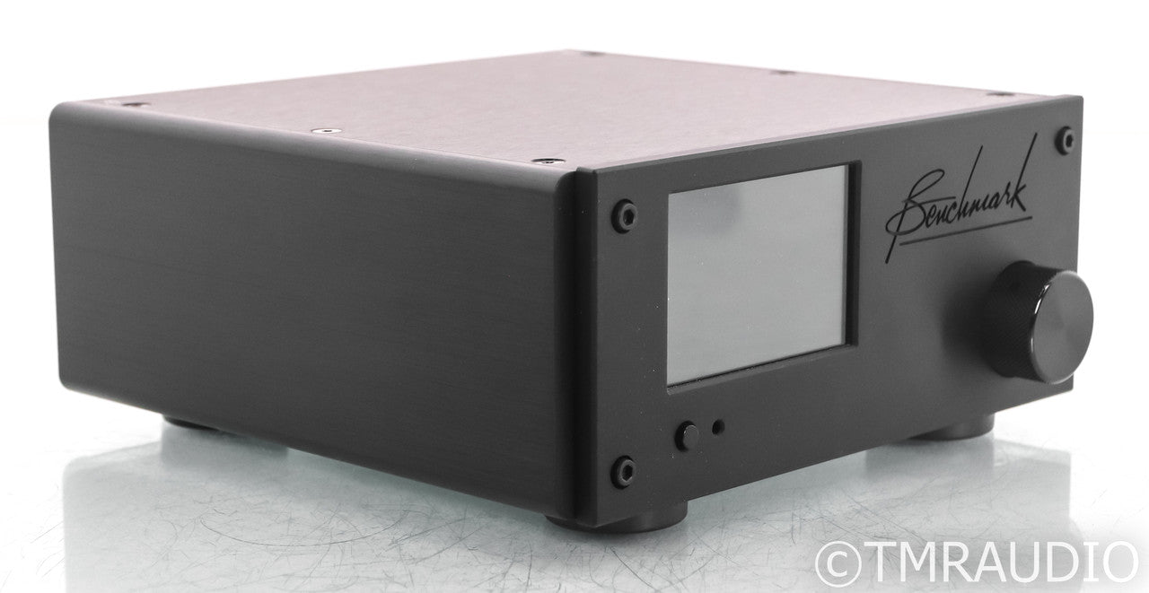 Benchmark LA4 Stereo Preamplifier; Black; Remote