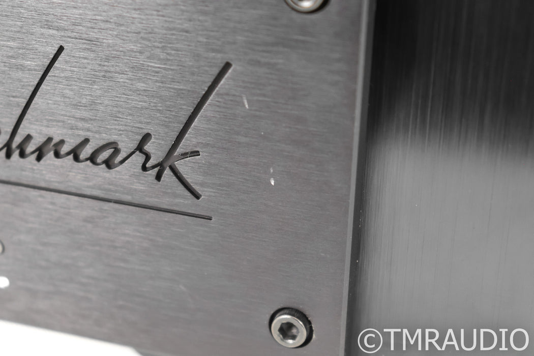 Benchmark AHB2 Balanced Stereo Power Amplifier; AHB-2