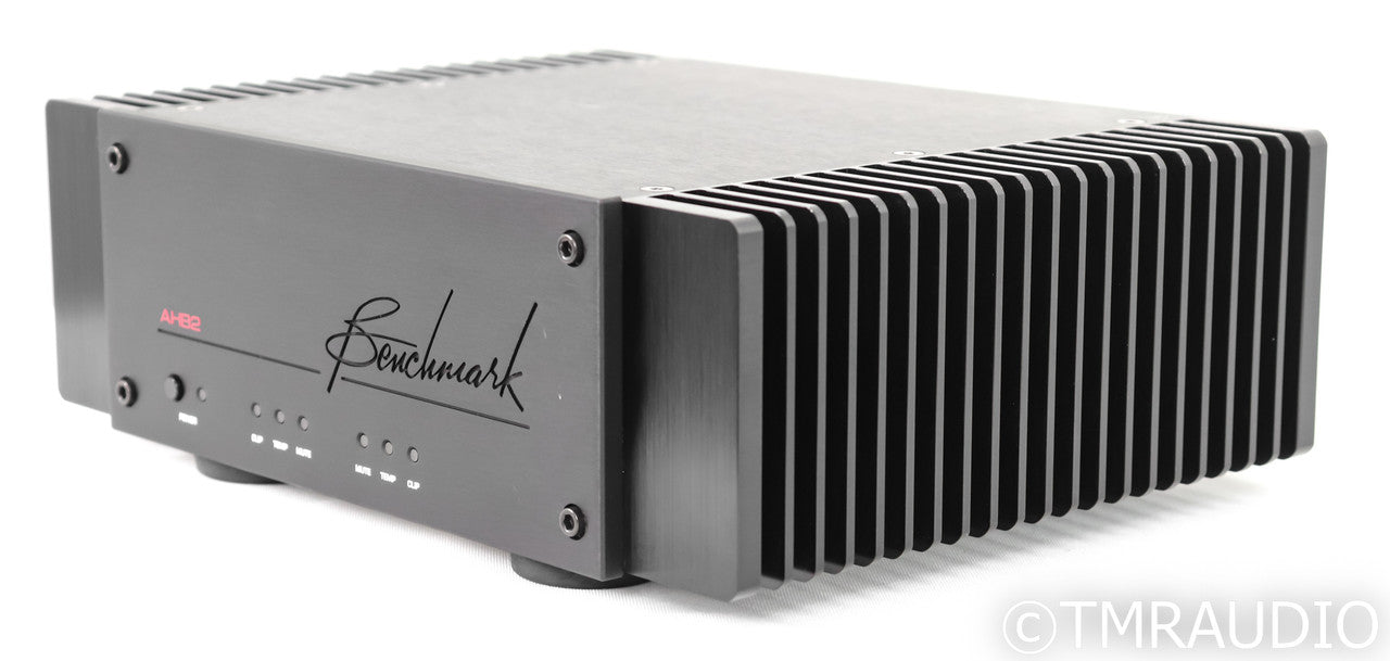 Benchmark AHB2 Balanced Stereo Power Amplifier; AHB-2