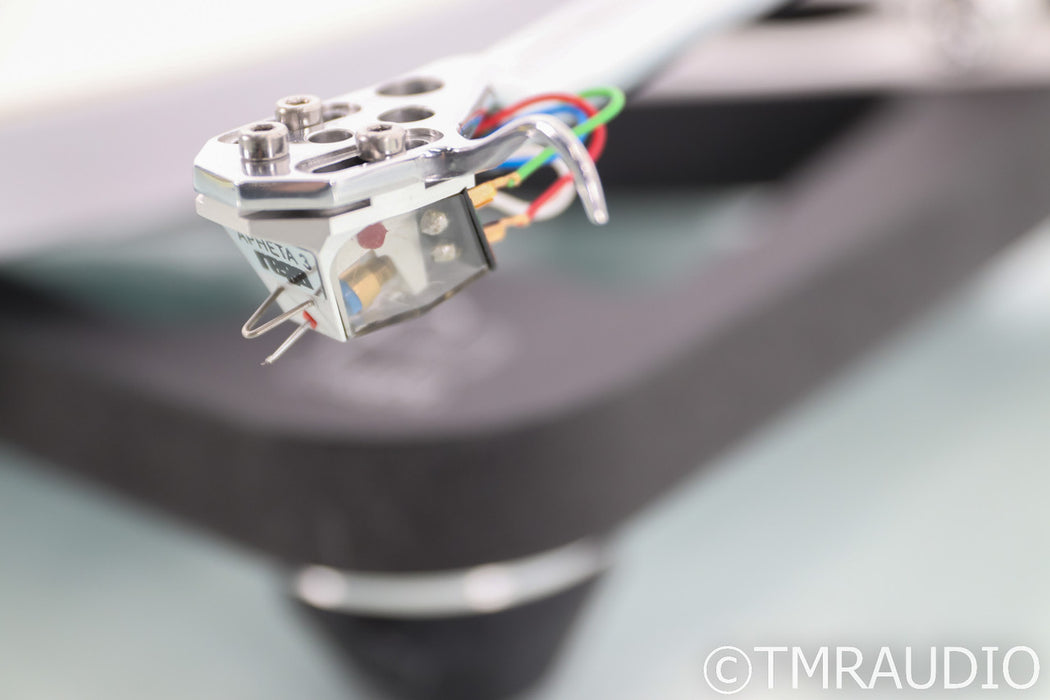 Rega Planar 10 Belt Drive Turntable; P10; Rega Apheta 3 Cartridge (Open Box)