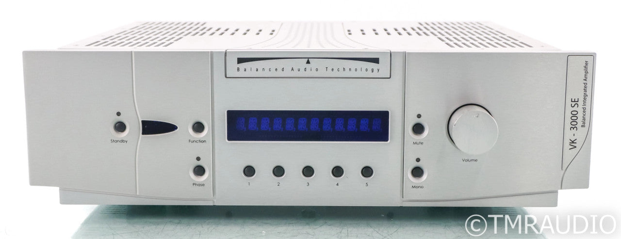 BAT VK-3000SE Stereo Tube Hybrid Integrated Amplifier; VK3000 SE; Silver; Remote