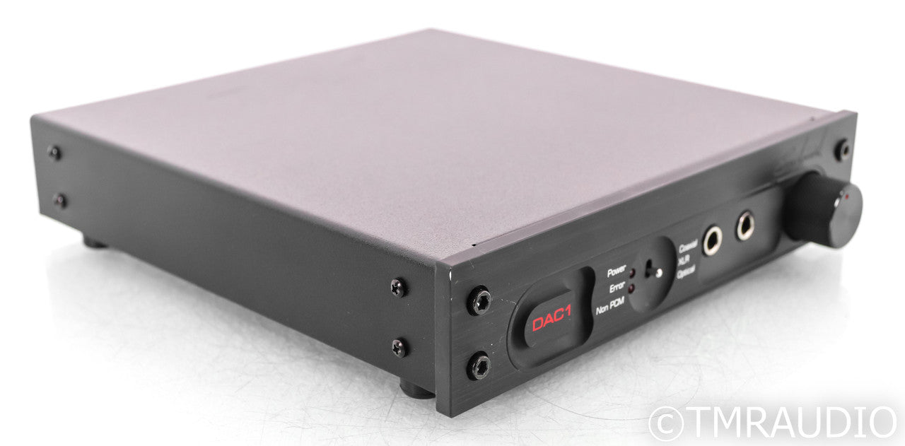 Benchmark DAC 1 D/A Converter / Headphone Amplifier