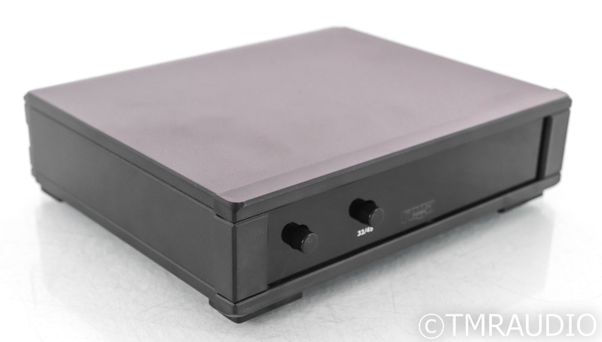 Rega Planar 8 Belt Drive Turntable; Apheta 3 MC Cartridge (Open Box)