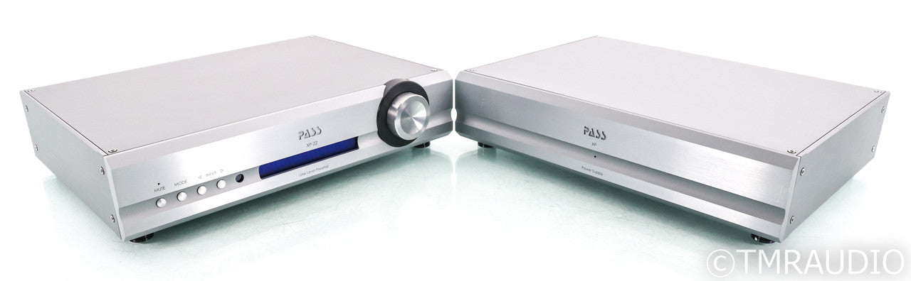 Pass Labs XP-22 Stereo Preamplifier; XP22; Remote; Silver w/ PSU