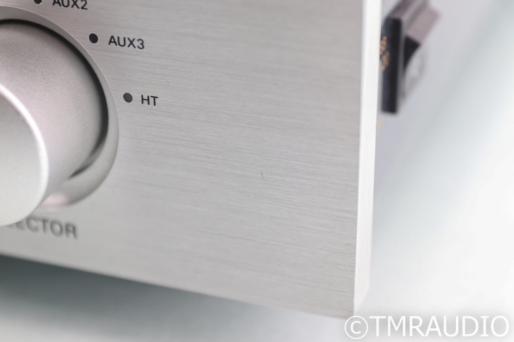 PrimaLuna DiaLogue Premium Stereo Tube Integrated Amplifier; Silver; Remote