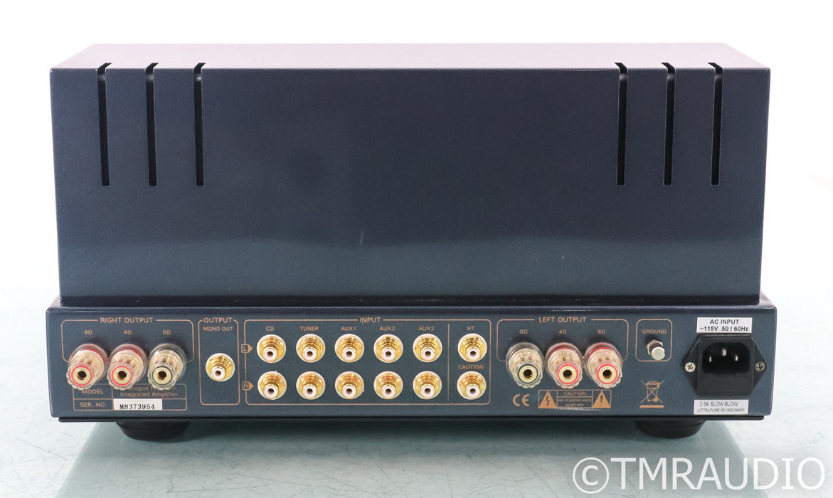 PrimaLuna DiaLogue Premium Stereo Tube Integrated Amplifier; Silver; Remote